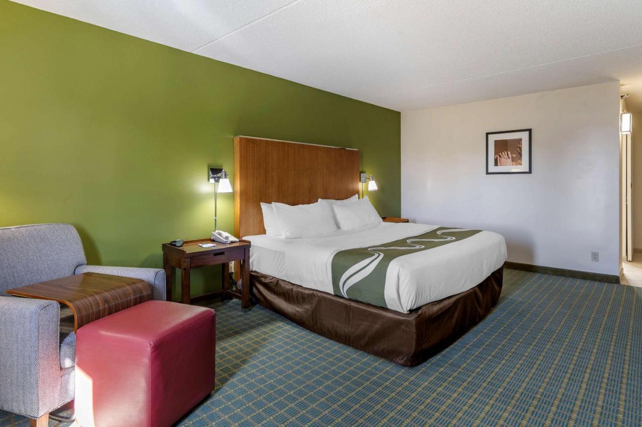 Quality Inn Lexington -Horse Park Екстер'єр фото