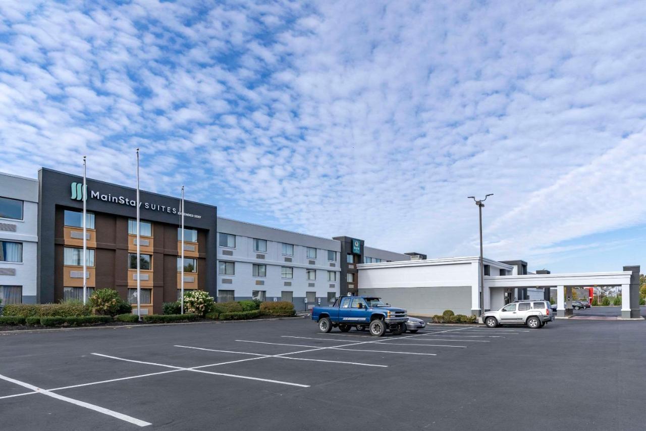 Quality Inn Lexington -Horse Park Екстер'єр фото