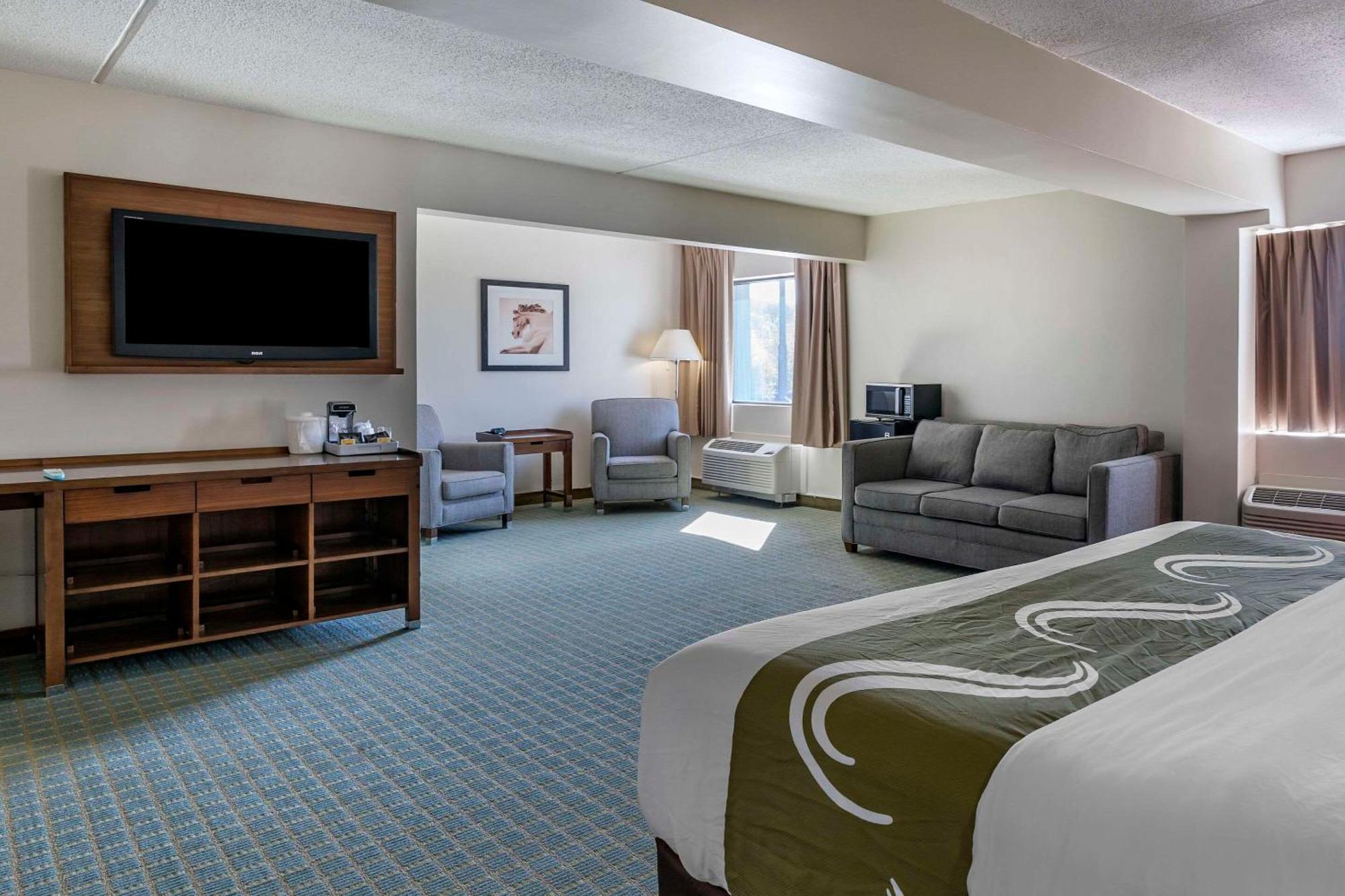 Quality Inn Lexington -Horse Park Екстер'єр фото