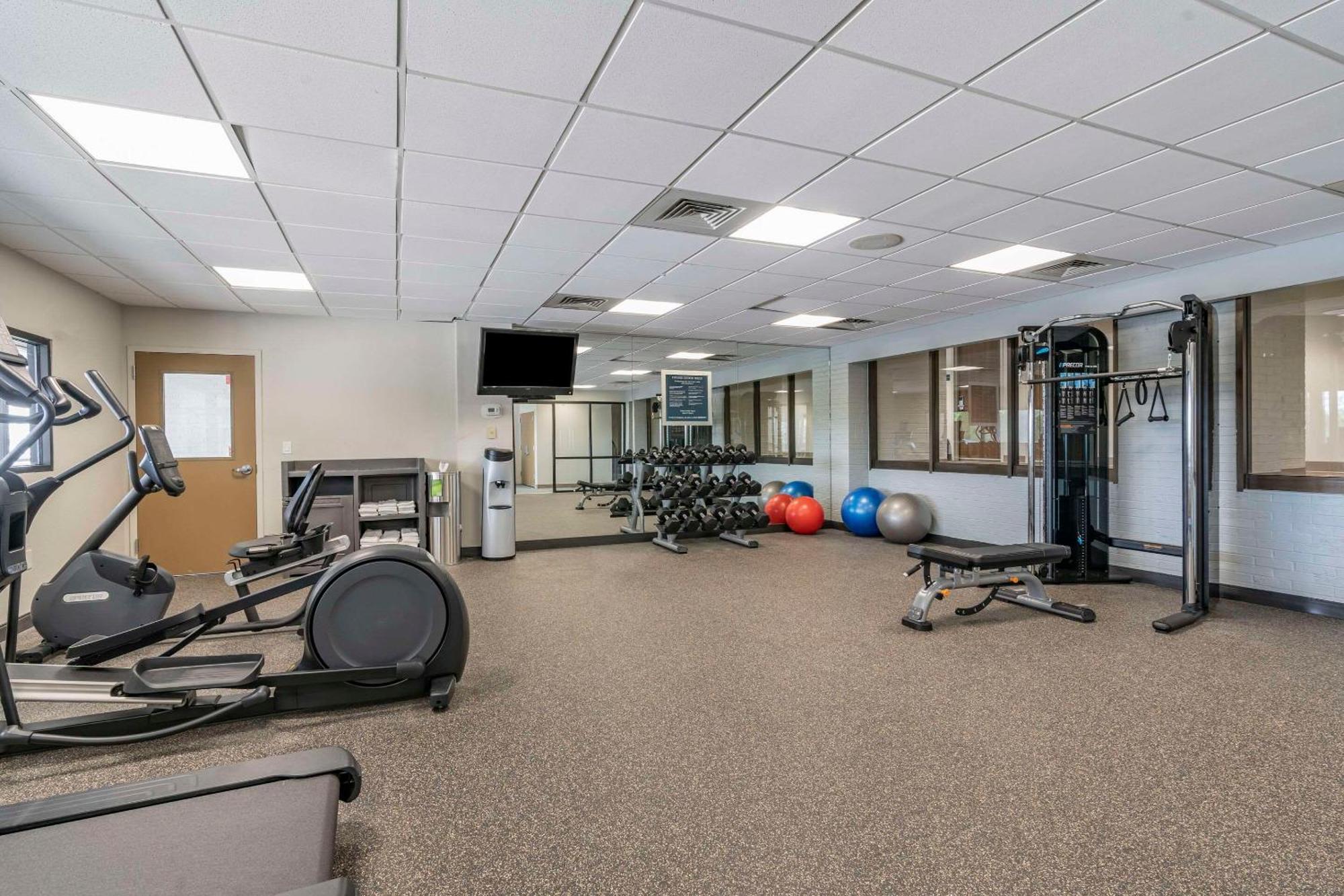 Quality Inn Lexington -Horse Park Екстер'єр фото