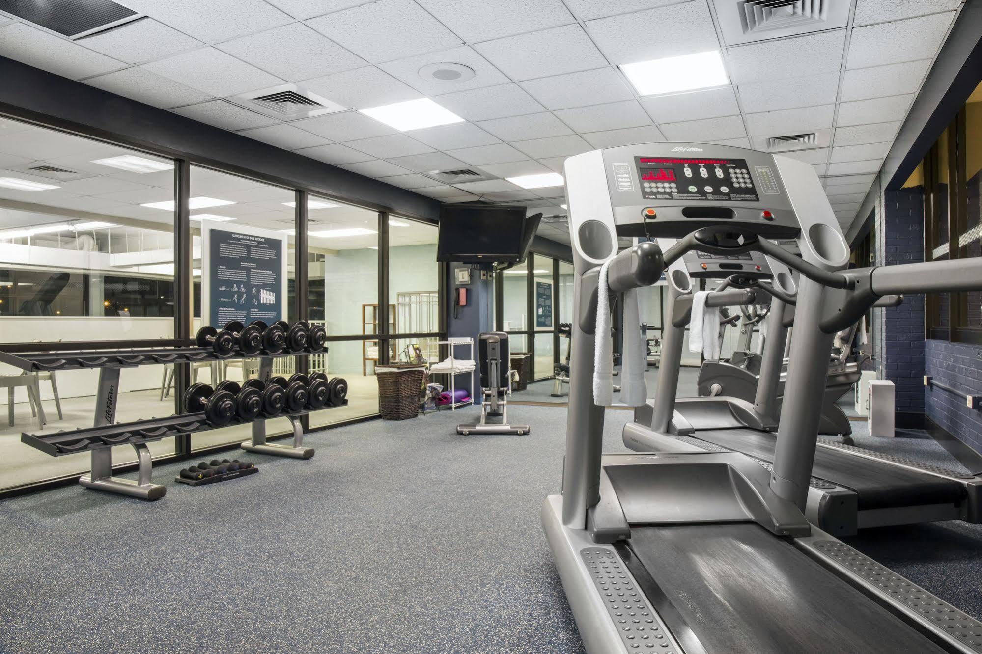 Quality Inn Lexington -Horse Park Екстер'єр фото